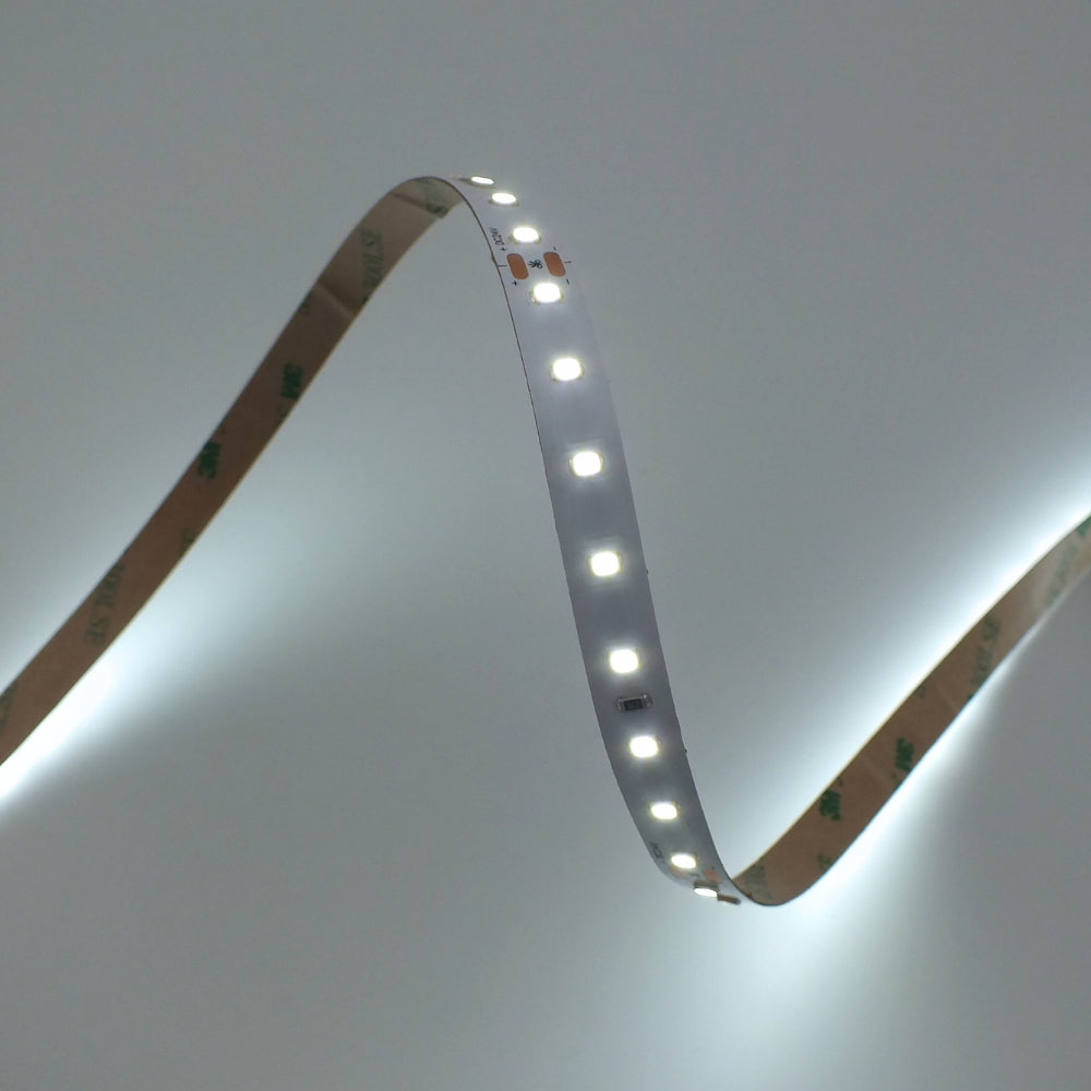 Besonders effizienter 24V LED-Streifen 12W/m einfarbig