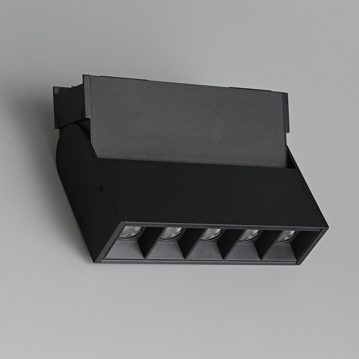 Magnetix 10-20W Strahler schwenkbar