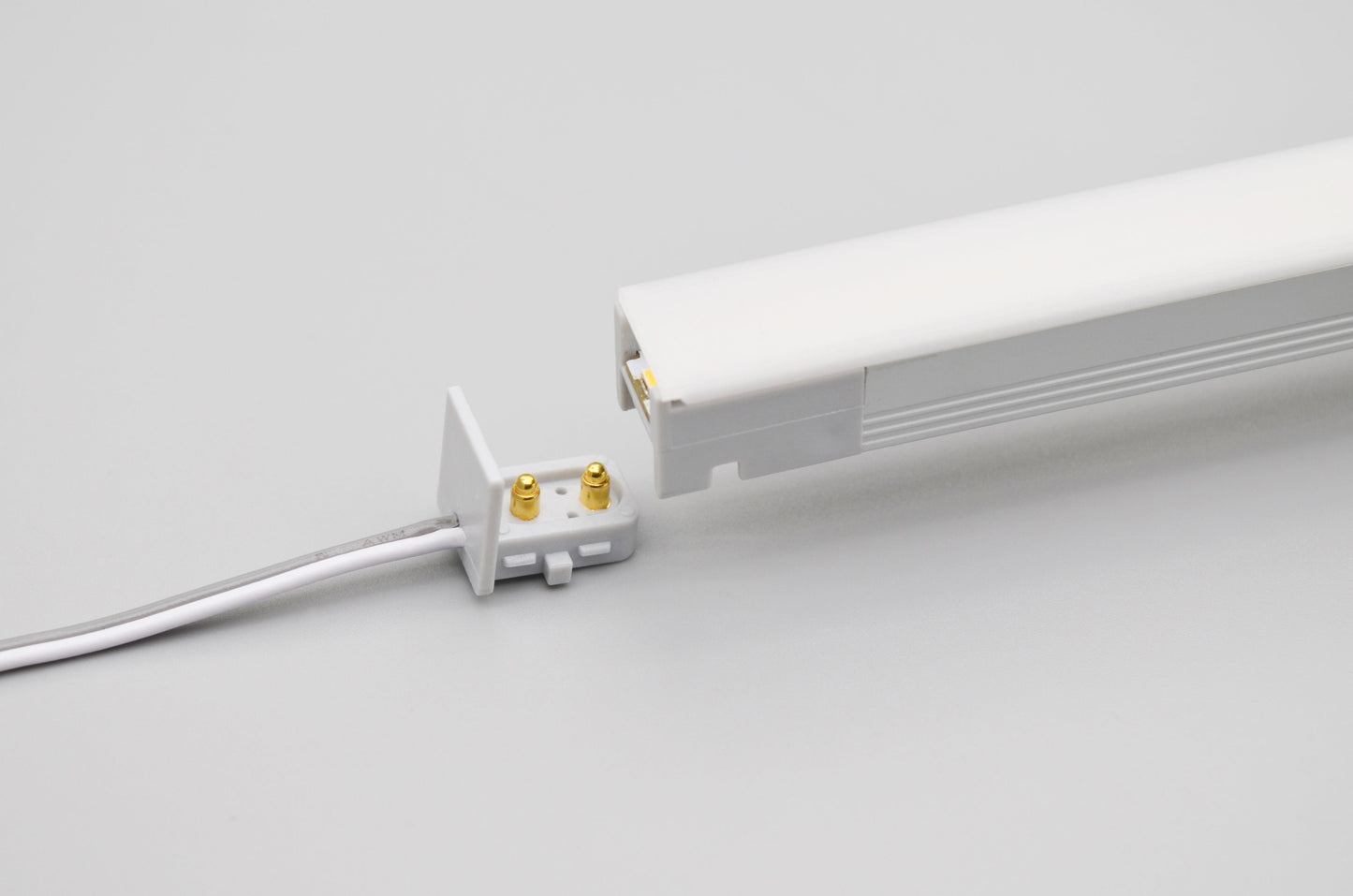 Modulare LED Leisten mit verstellbarer Farbtemperatur CCT