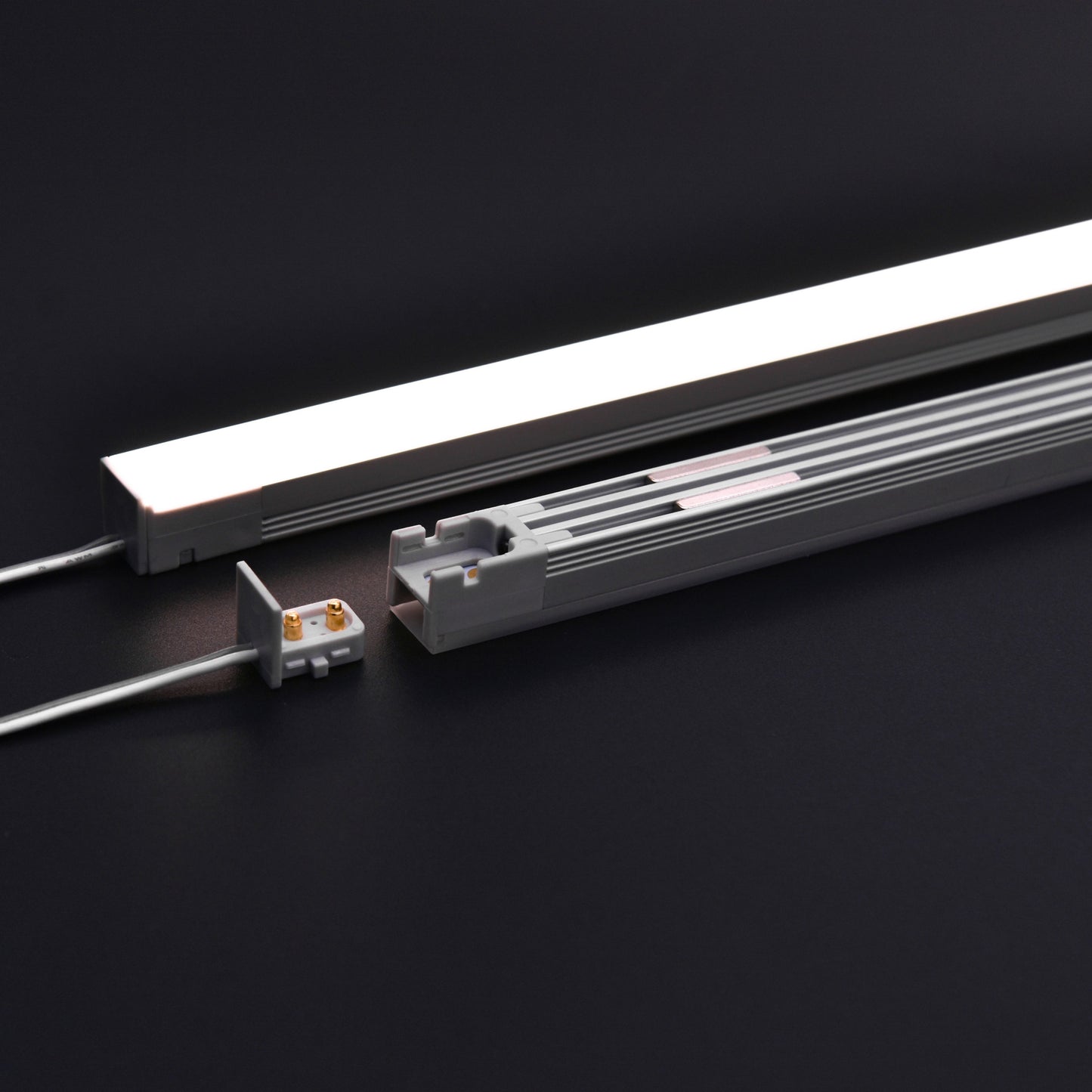 Modulare LED Leisten mit verstellbarer Farbtemperatur CCT